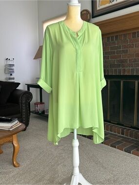 Chico's Lime Green Flowing V-Neck Tunic